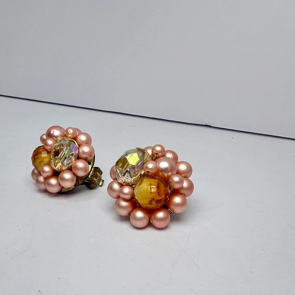 Vintage Japan Pink Faux Pearl Beaded Clip On Earrings Mid Century Classic Preppy